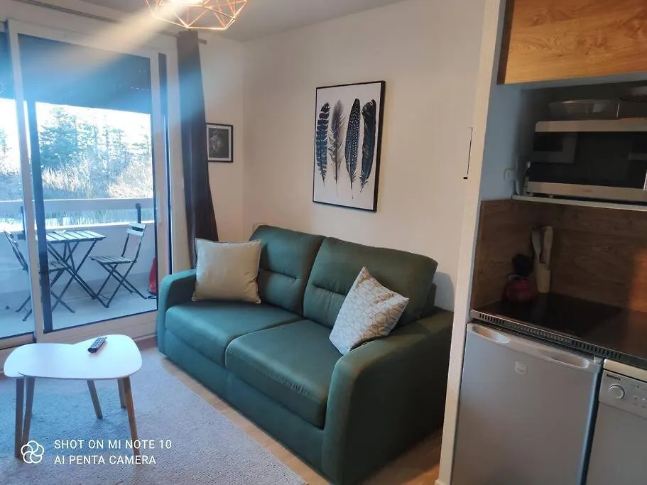 Beau Studio Cabine Cozy 샴루스 아파트