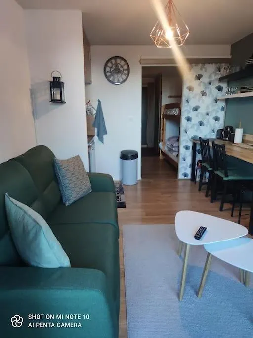 Beau Studio Cabine Cozy 샴루스